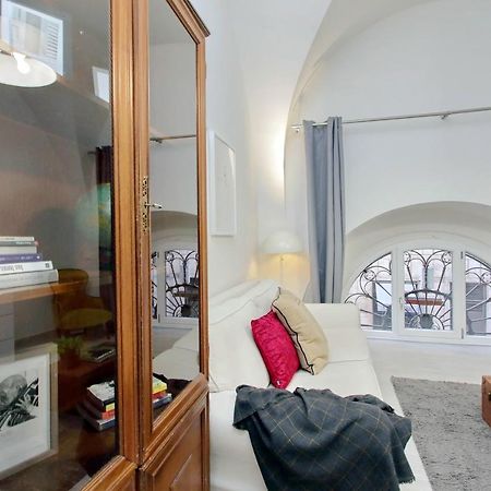 Ponte Cavour Apartment Рим Экстерьер фото